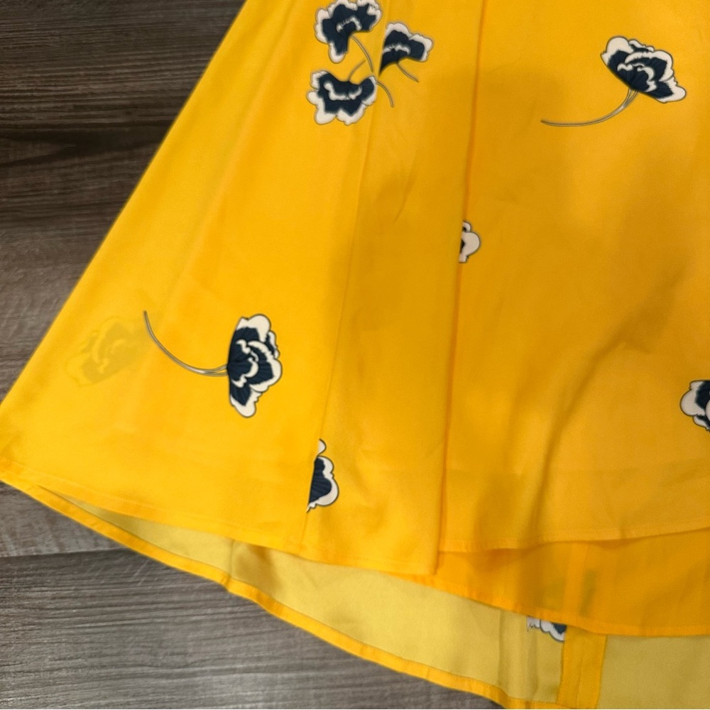 NWOT Ann Taylor Golden Yellow Floral Faux Wrap Midi Skirt - Picture 3 of 6